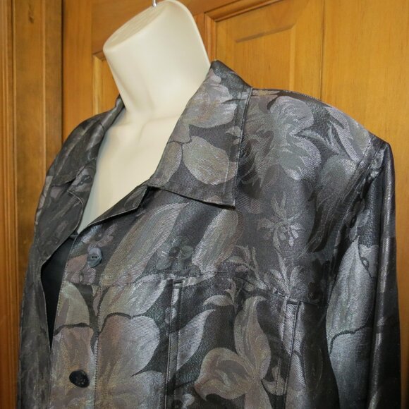 Chico's Tones of Grey Top/Jacket Unlined Jean Jacket Style Size 3 - Picture 3 of 10